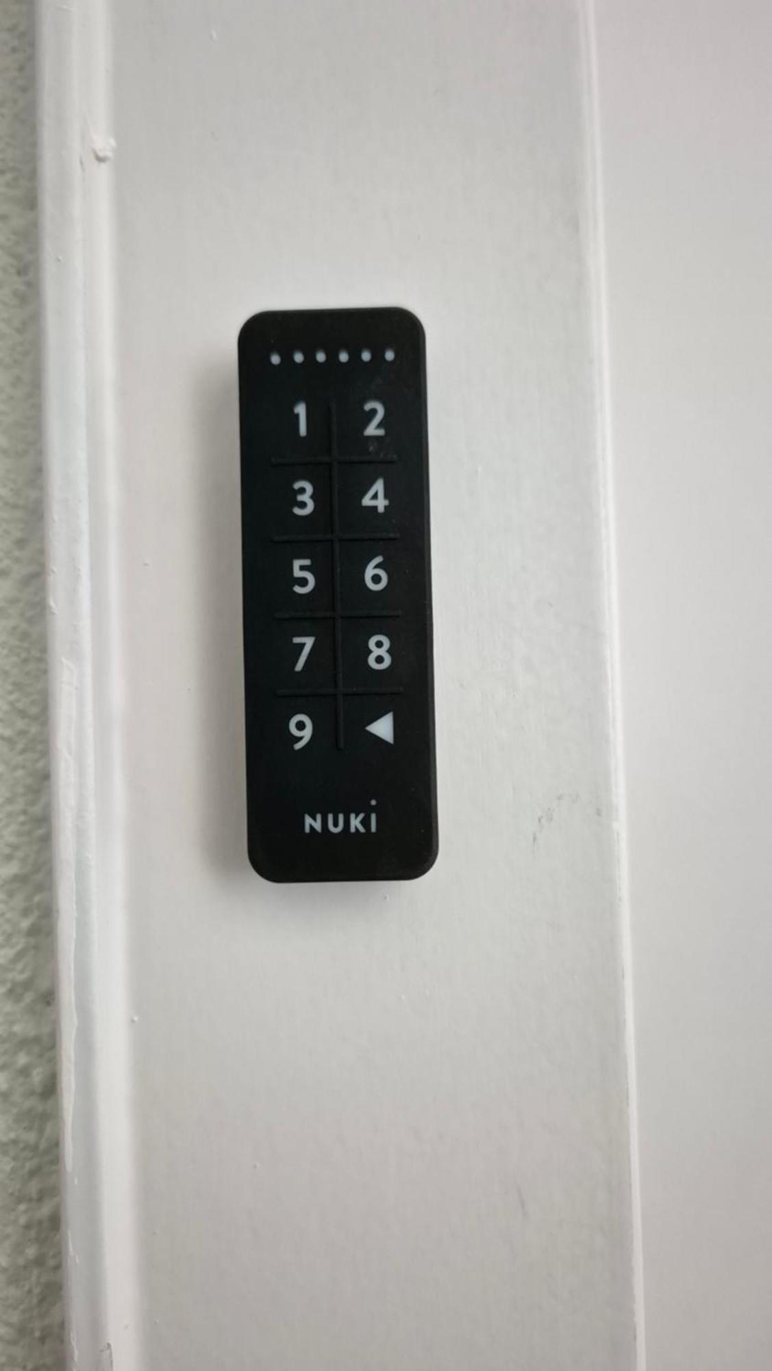 Schillerapartment Hof, Kueche, 24H Digital-Checkin, Parkplatz, Wlan250Mbit Хоф Экстерьер фото