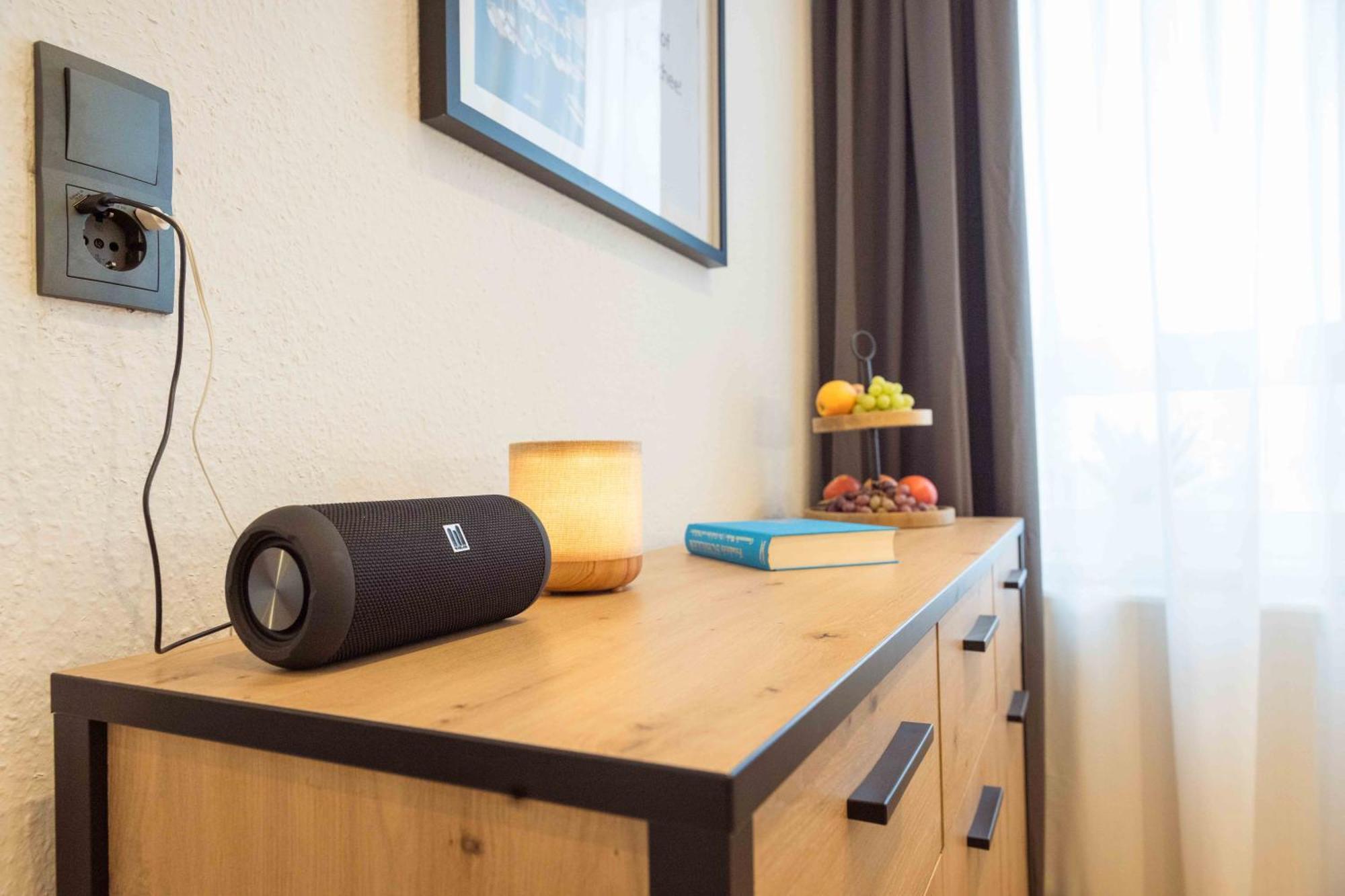 Schillerapartment Hof, Kueche, 24H Digital-Checkin, Parkplatz, Wlan250Mbit Хоф Экстерьер фото